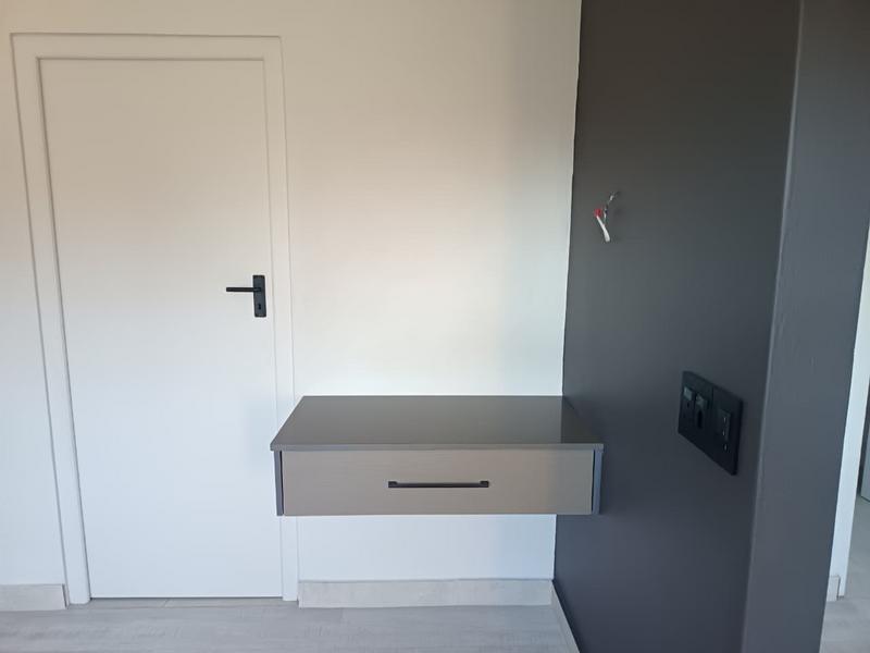 2 Bedroom Property for Sale in Albertinia Western Cape
